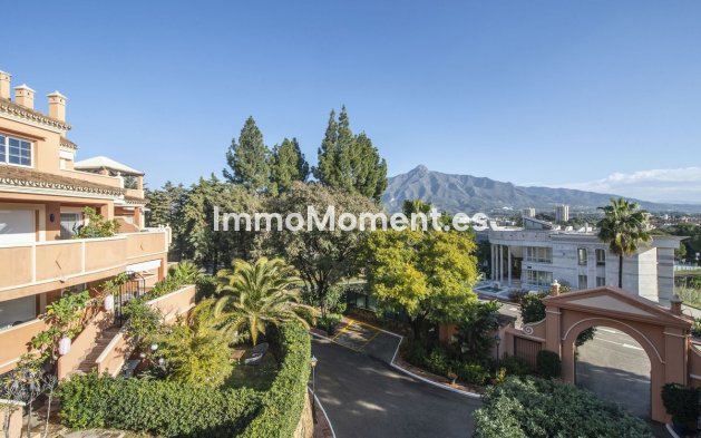 Wiederverkauf - Wohnung - Marbella - Nueva Andalucía