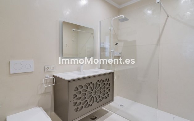 Wiederverkauf - Villa - Estepona  - Estepona Centro