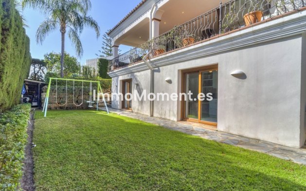 Wiederverkauf - Villa - Estepona  - Estepona Centro