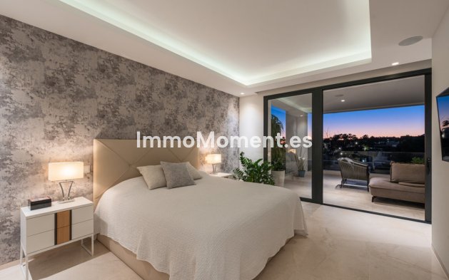 Revente - Villa - Marbella - Nueva Andalucía