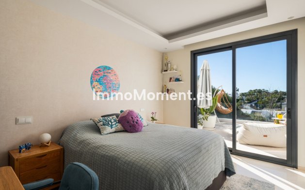 Revente - Villa - Marbella - Nueva Andalucía