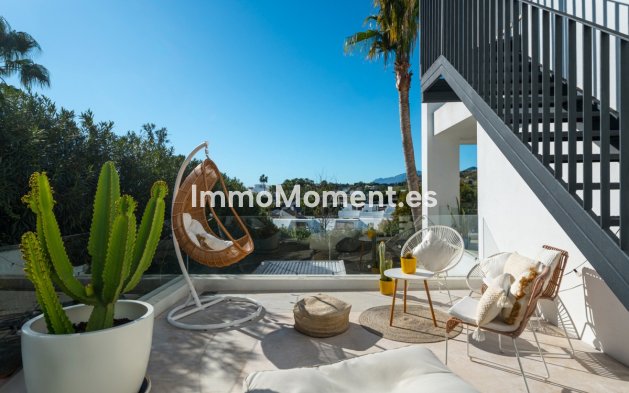 Revente - Villa - Marbella - Nueva Andalucía