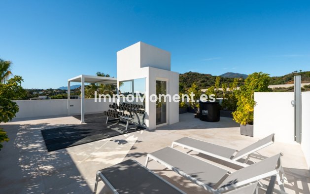 Revente - Villa - Marbella - Nueva Andalucía