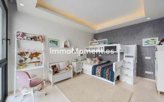 Revente - Villa - Marbella - Nueva Andalucía