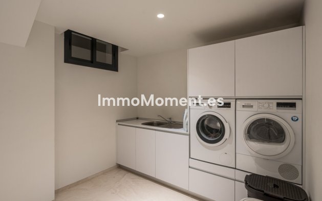 Revente - Villa - Marbella - Nueva Andalucía