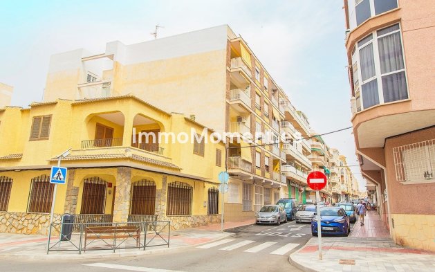 Wiederverkauf - Wohnung - Torrevieja - Playa del Cura