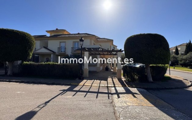 Wiederverkauf - Villa - Sotogrande - San Roque Club