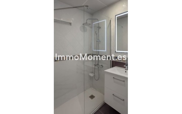 Resale - Apartment - Manilva - La Duquesa