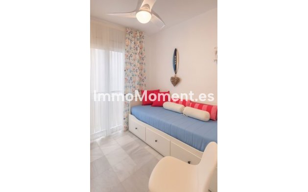 Resale - Apartment - Manilva - La Duquesa