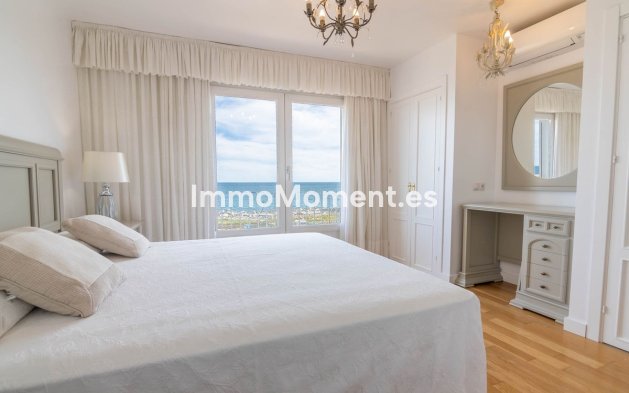 Revente - Maison mitoyenne - Estepona  - Estepona Centro