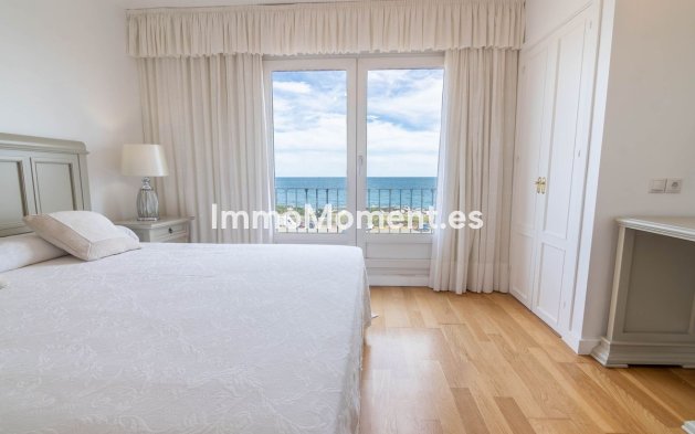 Revente - Maison mitoyenne - Estepona  - Estepona Centro