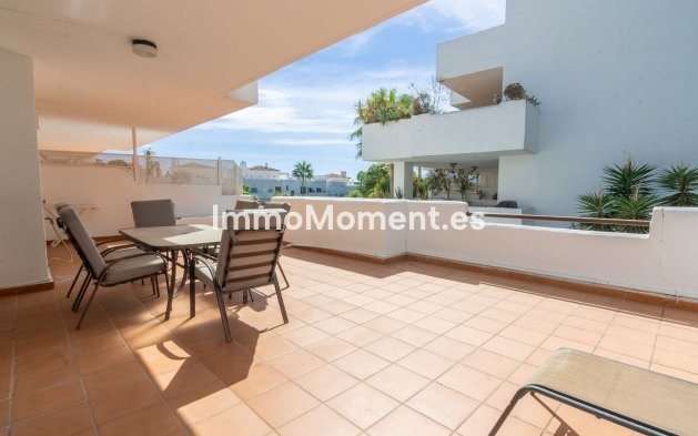 Resale - Apartment - Estepona - Estepona Centro