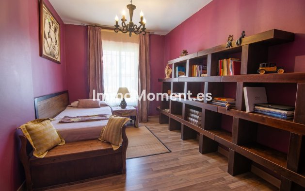 Revente - Maison mitoyenne - Estepona  - Estepona Centro