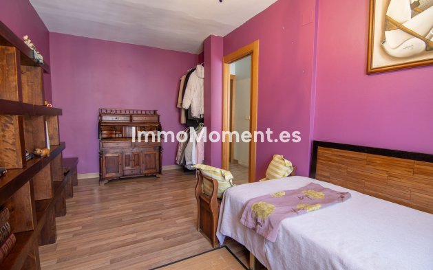 Revente - Maison mitoyenne - Estepona  - Estepona Centro