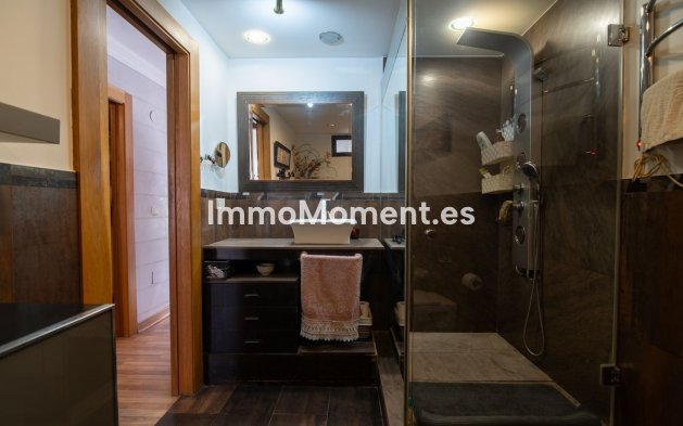 Revente - Maison mitoyenne - Estepona  - Estepona Centro