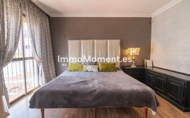 Revente - Maison mitoyenne - Estepona  - Estepona Centro