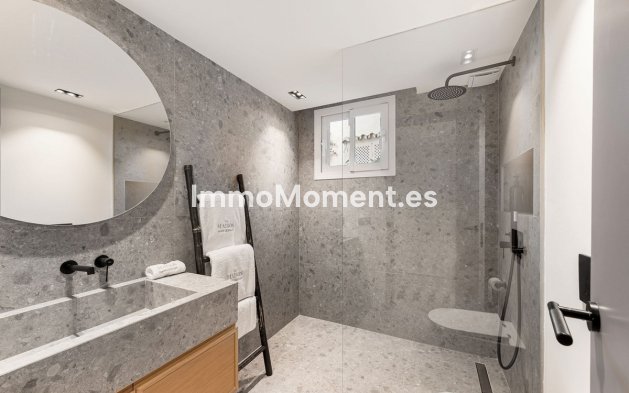 Revente - Maison mitoyenne - Marbella - The Golden Mile