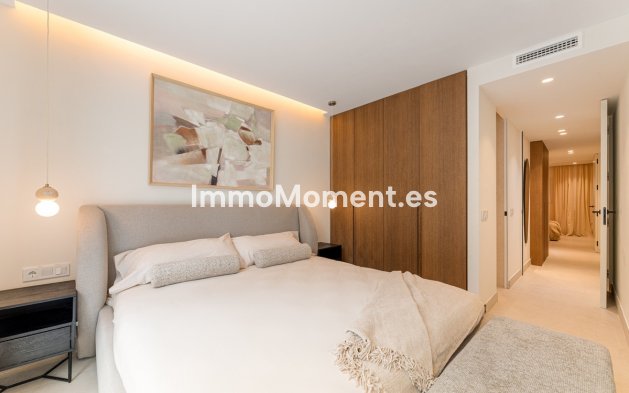 Resale - Apartment - Benahavís - Benahavís Centro