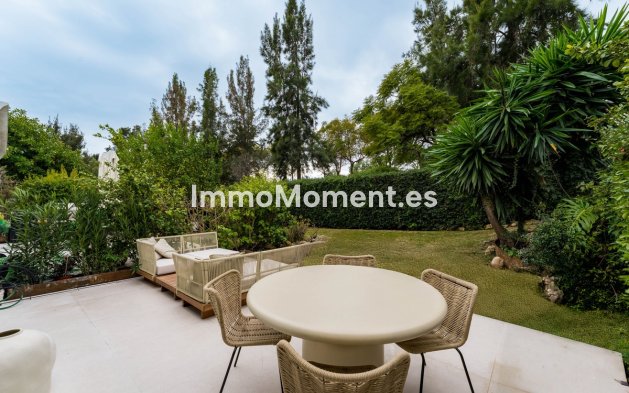 Resale - Apartment - Benahavís - Benahavís Centro