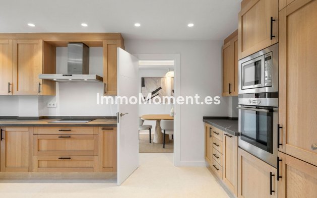 Revente - Maison mitoyenne - Marbella - Nueva Andalucía