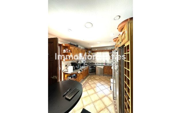 Wiederverkauf - Villa - Marbella - San Pedro de Alcántara