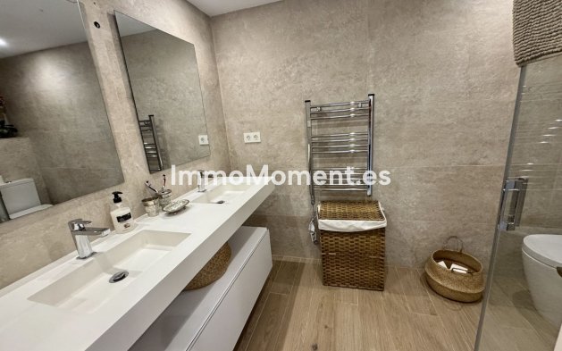 Wiederverkauf - Wohnung - Marbella - Guadalmina Baja