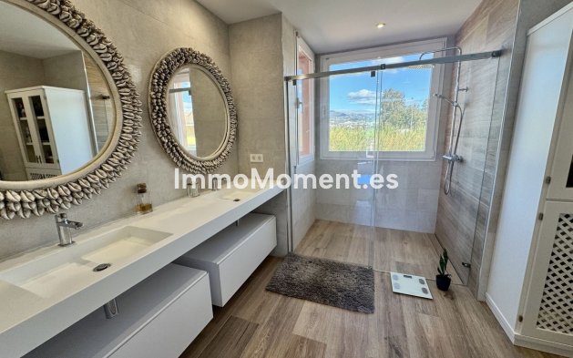 Wiederverkauf - Wohnung - Marbella - Guadalmina Baja