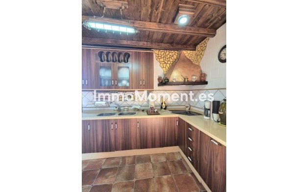 Reventa - Casa de campo - Interior  - Coín