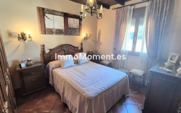 Reventa - Casa de campo - Interior  - Coín