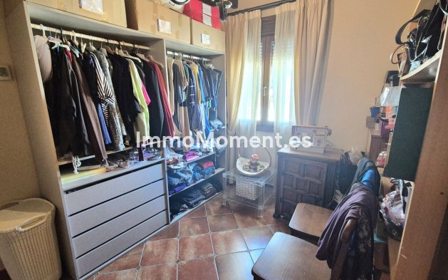 Reventa - Casa de campo - Interior  - Coín