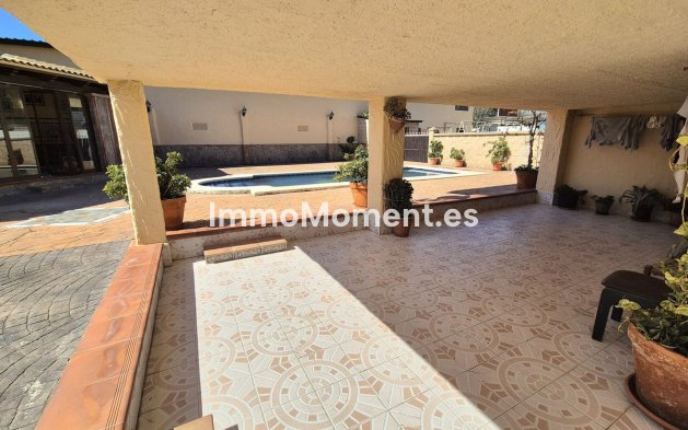 Reventa - Casa de campo - Interior  - Coín