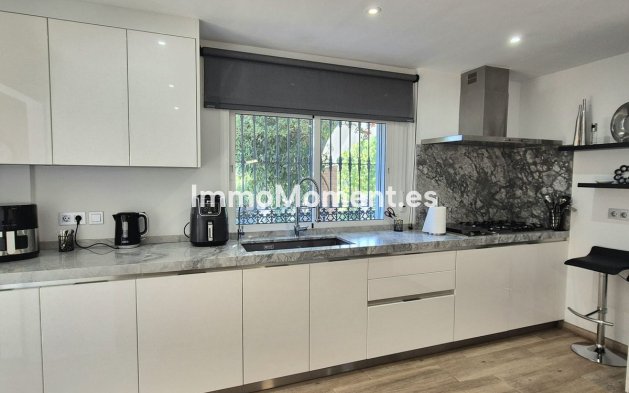 Revente - Villa - Intérieur                       - Coín