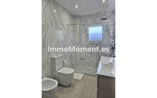 Revente - Villa - Intérieur                       - Coín