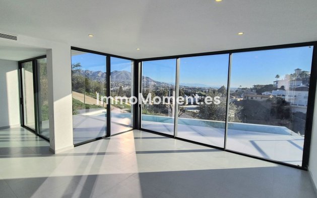 Resale - Detached villa - Mijas - Cerros del Aguila