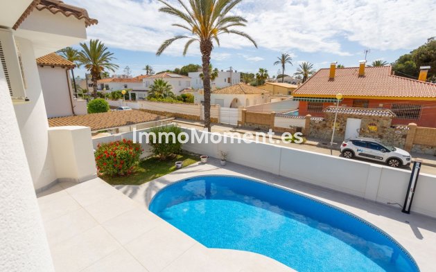 Resale - Villa - Orihuela - Cabo Roig