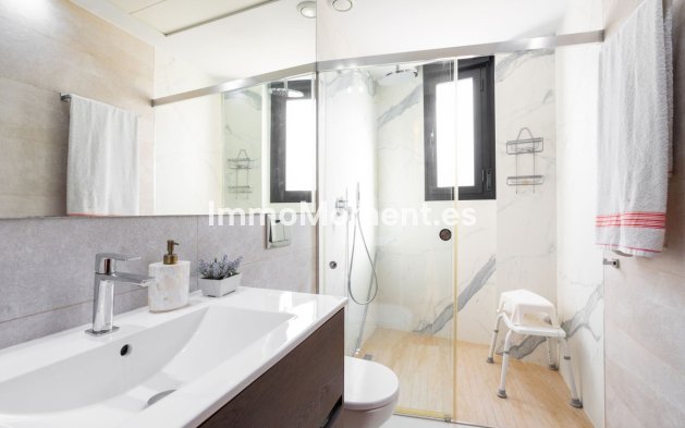 Resale - Villa - Orihuela - Villamartin