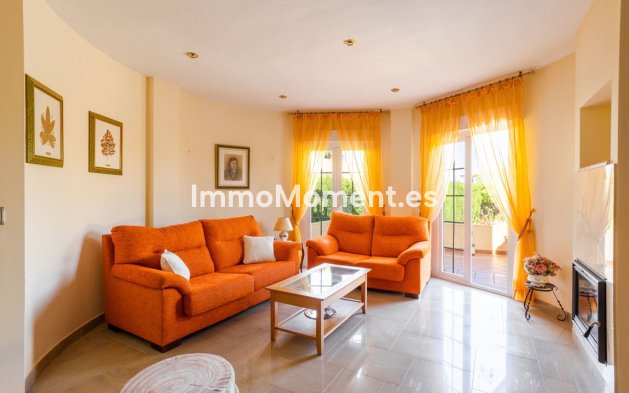 Resale - Villa - Cartagena - Playa Honda