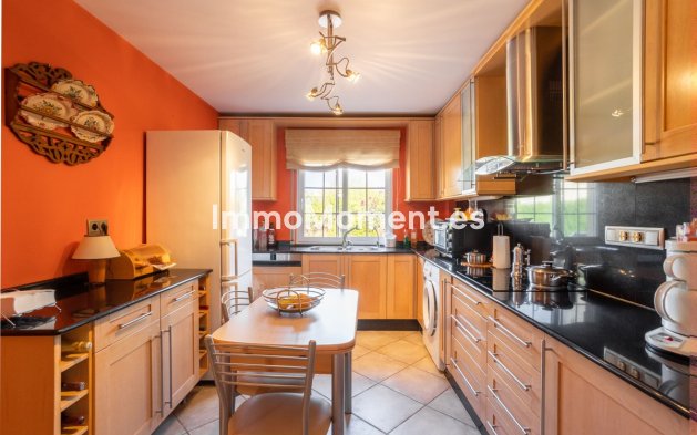 Resale - Villa - Cartagena - Playa Honda