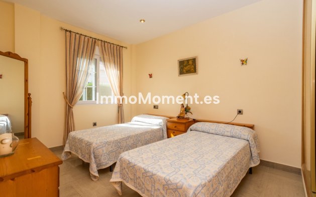 Resale - Villa - Cartagena - Playa Honda