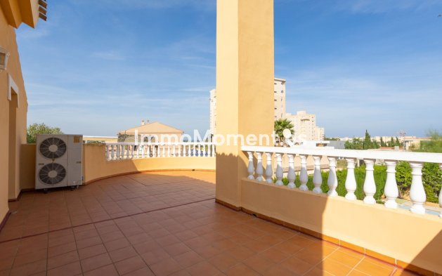 Resale - Villa - Cartagena - Playa Honda