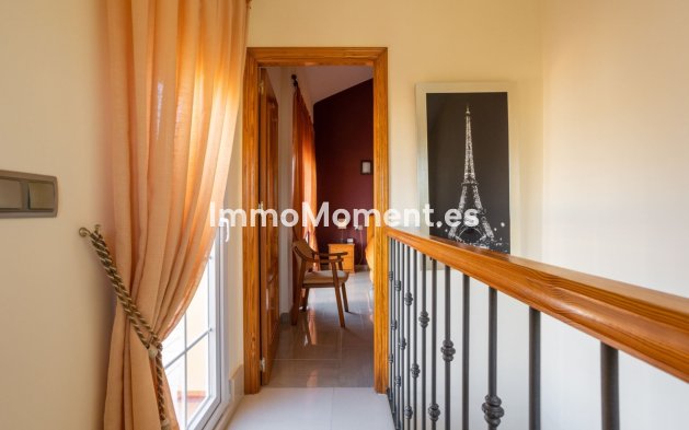 Resale - Villa - Cartagena - Playa Honda