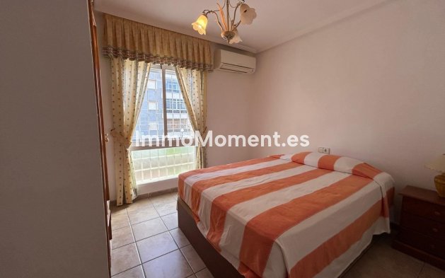 Revente - Maison mitoyenne - Torrevieja - Torrevieja Centro
