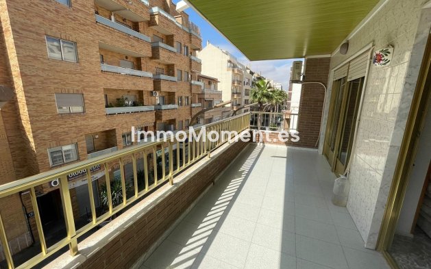 Wiederverkauf - Wohnung - Torrevieja - Torrevieja Centro