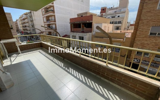Wiederverkauf - Wohnung - Torrevieja - Torrevieja Centro