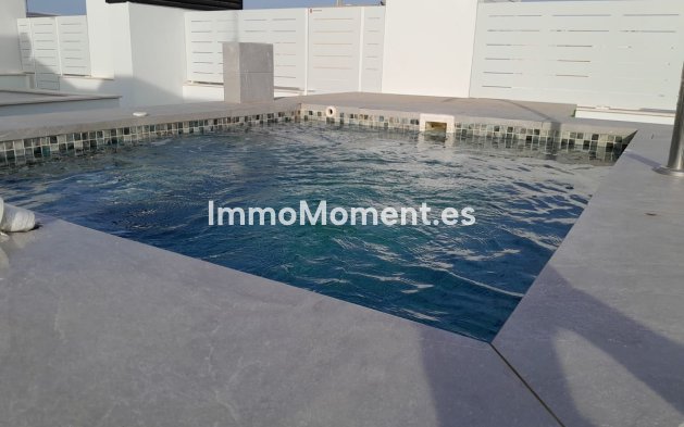 Wiederverkauf - Wohnung - Torrevieja - Torrevieja Centro