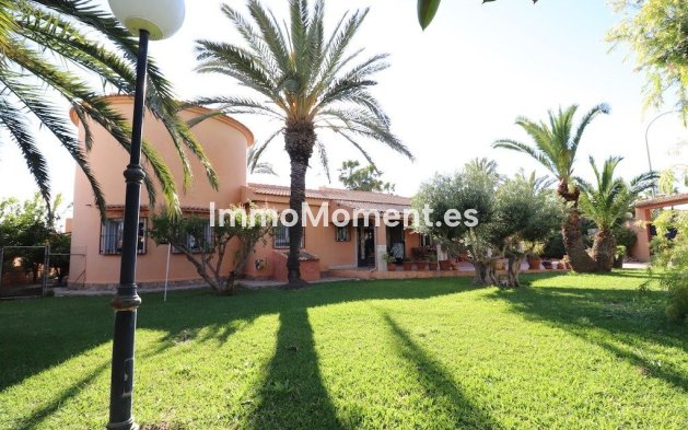 Revente - Villa - Torrevieja - El Chaparral
