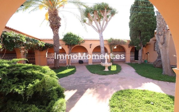 Revente - Villa - Torrevieja - El Chaparral