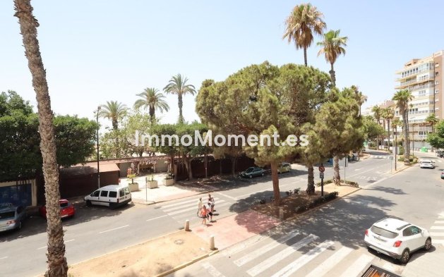 Wiederverkauf - Wohnung - Torrevieja - Torrevieja Centro