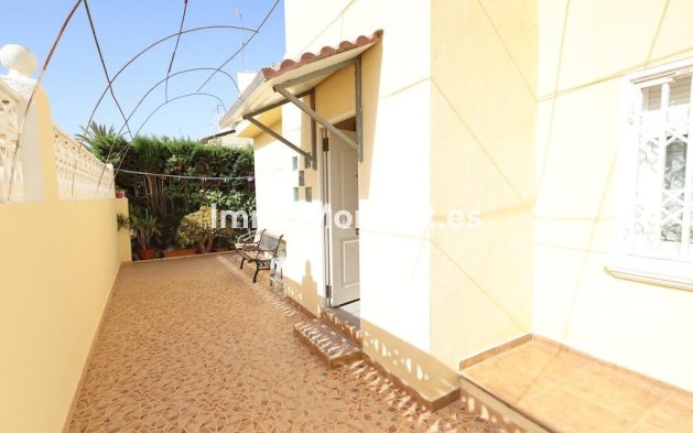 Wiederverkauf - Villa - Orihuela - Playa Flamenca