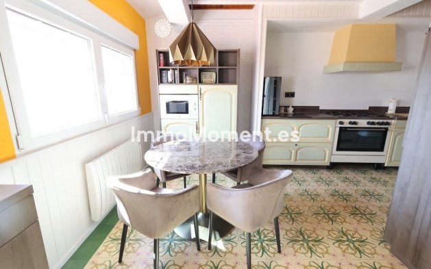 Resale - Villa - Orihuela - Villamartin